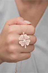 925 Ayar Gümüş Taşsız Sade Yonca Kolye thumbnail 1