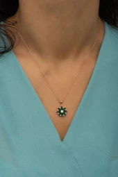 925 Ayar Gümüş Yeşil Taşlı Lotus Çiçeği Kolye thumbnail 1