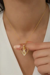 925 Ayar Gümüş Gold Kalpli Sarılan Sevgililer Kolye - 1
