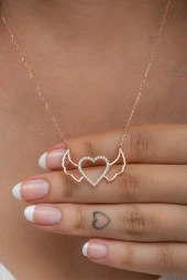 925 Ayar Gümüş Melek Kanatlı Uçuşan Kalp Kolye thumbnail 1