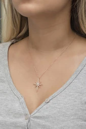 925 Ayar Gümüş Rose zirkon Taşlı Kutup Yıldızı Kolye thumbnail 1