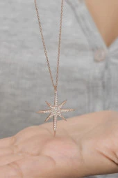 925 Ayar Gümüş Rose zirkon Taşlı Kutup Yıldızı Kolye thumbnail 2