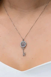 925 Ayar Gümüş Royumlu Mix Taşlı Anahtar Kolye thumbnail 1