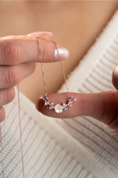 925 Ayar Gümüş Mor Taşlı Manolya Çiçeği Zeytin Dalı Model Kolye thumbnail 1