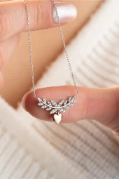 925 Ayar Gümüş Sallantılı Kalpli Zeytin Dalı Kolye thumbnail 1