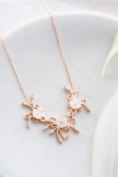 925 Ayar Gümüş Rose 3'Lü Filizlenmiş Manolya Çiçeği  Kolye thumbnail 2