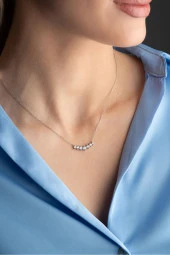 925 Ayar Gümüş Rodyum Kaplama Sıralı 7 Zirkon Taşlı Tasarım Kolye thumbnail 2