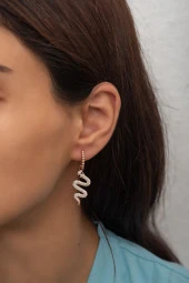 925 Ayar Gümüş Rose Yılan Tasarım Küpe thumbnail 2