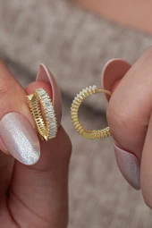 925 Ayar Gümüş Gold Kaplama Baget Taşlı 15 Mm Tamtur Küpe thumbnail 1