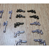 minyatür balta Ve Tabancalar 20 Tane. Lot - 4