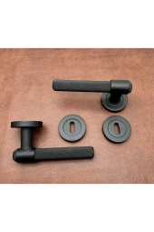 Özen Handles ZK62 Posh Punch Mat Siyah Rozetli Oda Kapı Kolu 1 Takım thumbnail 3
