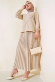 Önü Taşlı Süslemeli Krep İkili Takım Bej thumbnail 1
