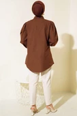 Sivri Yaka Yarım Düğmeli Tunik Kahve - 3