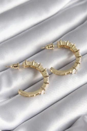 Pirinç Gold Renk Zirkon Taşlı Halka Model Kadın Küpe - EBJ240325W23287 thumbnail 2