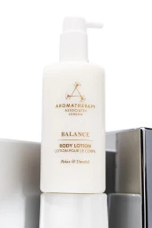 Aromatherapy Associates Balance Body Lotion 300 ml - 1