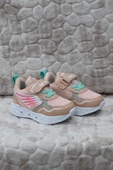 Fort 058 Anatomik Rahat Işıklı Kız Çocuk Ayakkabı thumbnail 1