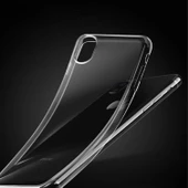İPhone XR  Kamera Korumalı Silikon Kılıf Şeffaf - 3