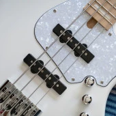 CORT NJS4BK BAS GİTAR 4 TELLİ thumbnail 2