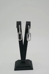 Zirkon Taşlı Zincir Model Gümüş Renk Çelik Küpe - 3