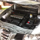 Welly Alfa Romeo GT Gri 1/18 Model Araba thumbnail 4