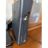 XBOX 360S SİYAH KONSOL VE YANINDA 2 ADET KOL HDMI KABLO JTAG LI İÇİNDE OYUN YÜKLÜ - 4