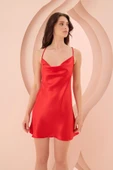 Kırmızı Sırt Dekolteli Saten Tek Gecelik thumbnail 2
