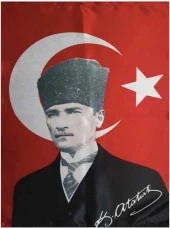 Türk Bayrağı Kalpaklı Atatürk Posterli Saten Türk Bayrağı K.Atatürk İmzalı Türk Bayrağı 70x100 - 2