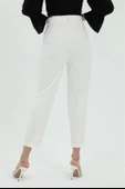 Yüksek Bel Önü Pileli Havuç Pantolon - Ekru thumbnail 5