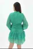 Büzgülü Puantiyeli Şifon Elbise - Yeşil thumbnail 7