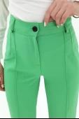 Önü Çimalı Atlas Kumaş Pantolon - Yeşil thumbnail 5