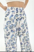 Bol Paça Renkli Baskı Keten Pantolon - Mavi thumbnail 6