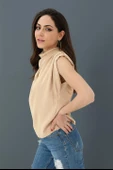 Bluz Kolsuz Degaje Yaka - Bej thumbnail 3