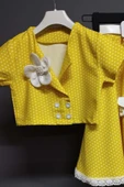Kız Çocuk Puantiyeli Düğme Detaylı Sarı Etekli Takım thumbnail 2