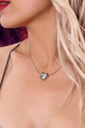 Bayan Kalp Figürlü Gümüş Renk Çelik Kolye thumbnail 2