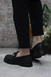 Fort 85116 Siyah Cilt Toka Detaylı Rahat Loafer Kadın Ayakkabı thumbnail 4