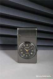 Silvio Monetti Siyah Özel Tasarım Kapaklı Saatli Model Gazlı Çakmak 24CSM810MDZR01 thumbnail 1