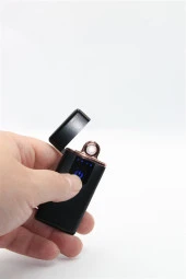 Silvio Monetti Siyah USB Şarjlı Çakmak SMC520USBR1 thumbnail 3