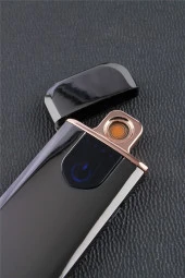 Silvio Monetti Ice Kaplamalı Şarjlı Dokunmatik Çakmak Siyah - SMCX709BR2 thumbnail 1