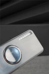 Silvio Monetti  Gümüş Renk Ledli Ve Çarklı Şarjlı Çakmak  24CSM22105AR07 thumbnail 3