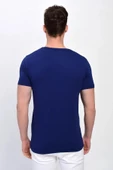 Dynamo Erkek V Yaka T-shirt 339 thumbnail 2