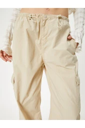 Oversize Kargo Pantolon Düşük Bel Beli Lastikli Stoperli Cepli thumbnail 11