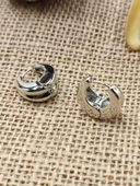 Yuvarlak Model Kadın Küpe Beyaz Renk - 1