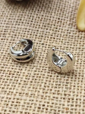 Yuvarlak Model Kadın Küpe Beyaz Renk - 2