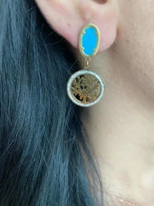 Mavi ve Altın Renk Uyumlu Taşlarla Kaplı Kadın Küpe - 3