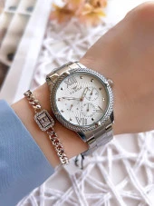 Ferro Gümüş Renk Takvimli Renk Kararmaz Renk Atmaz 3 Atm  Özel Tasarım Kadın Kol Saati EFL2112A thumbnail 2