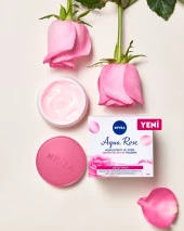 Nivea Aqua Rose Hyaluron ve Organik Gül Suyu İçeren Nemlendirici Jel Yüz Kremi (50 ml); 48 Saat Yoğu - 2