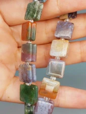 Akik Taşı Yandan Oyuklu Kare Kesim 10x10mm Dizi (49558) thumbnail 2