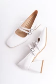 Culia Beyaz Rugan Mary Jane Çift Bant Küt Burun Topuklu Ayakkabı thumbnail 1