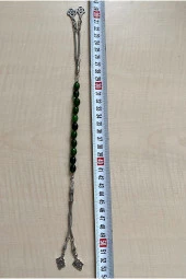 YEŞİL TOZ KEHRİBAR ZAZA TESBİH KARARMAYAN PÜSKÜLLÜ KAPSÜL KESİM TESBİH NO 56 - 1