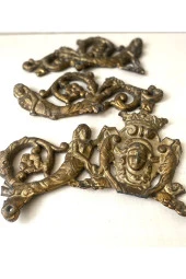 DEĞERLENDİRMELİK 3 ADET DÖKÜM OBJELER - 2